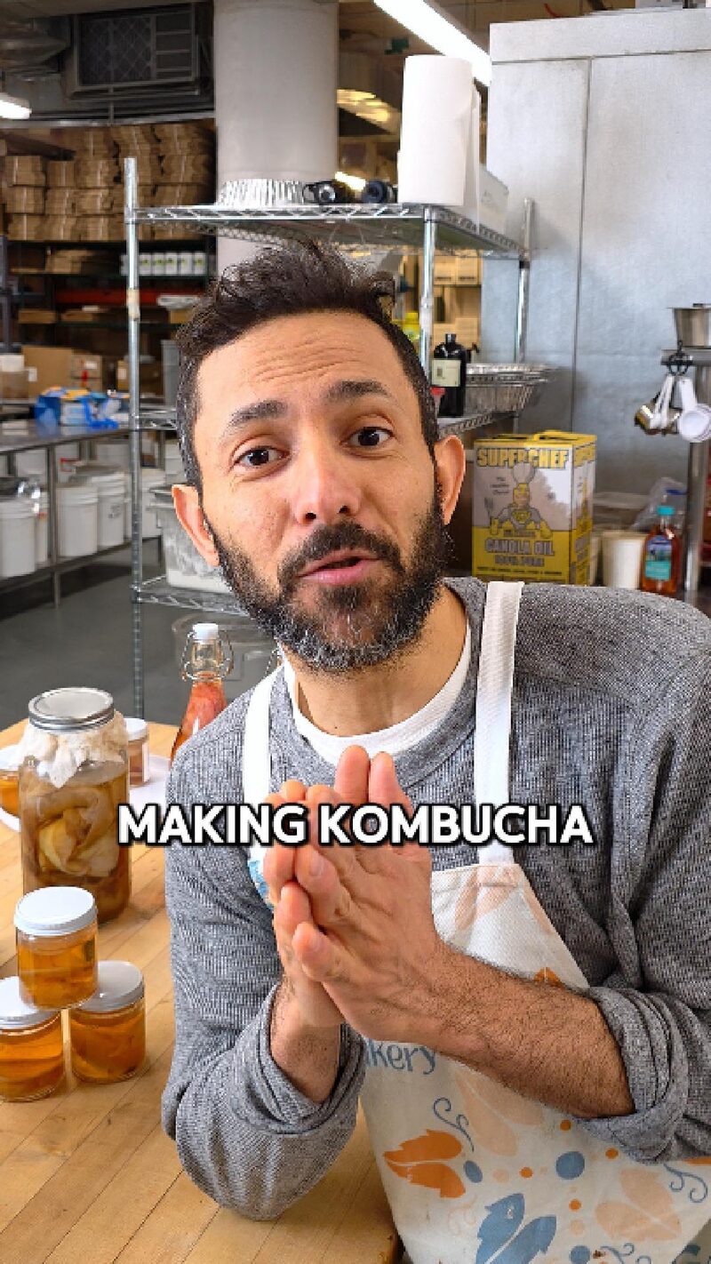 Making kombucha at home
